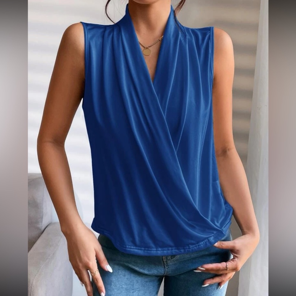 Luxe camel surplice neck wrap top - Picture 15 of 16
